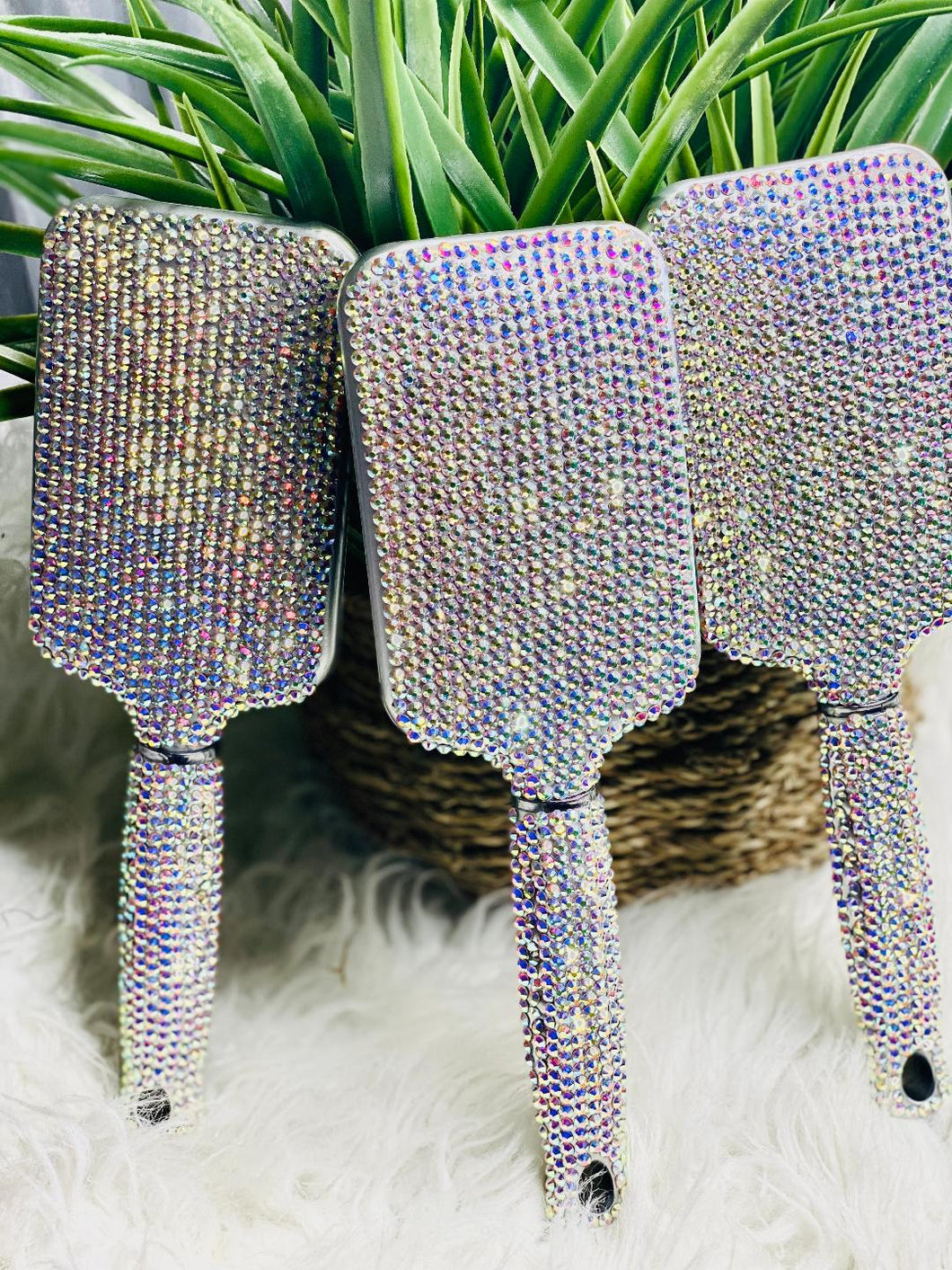 Iced Diva’s Brush